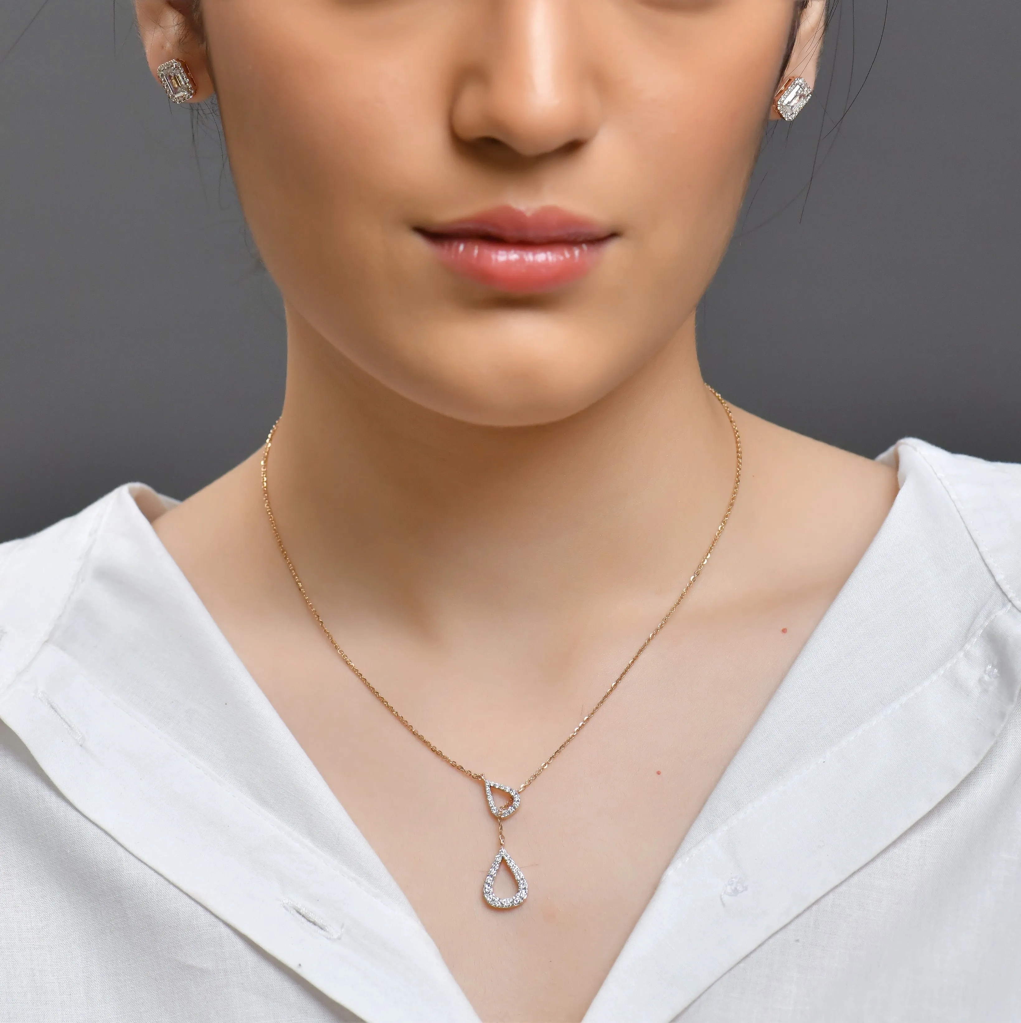 0.54  TW Diamond Pendant