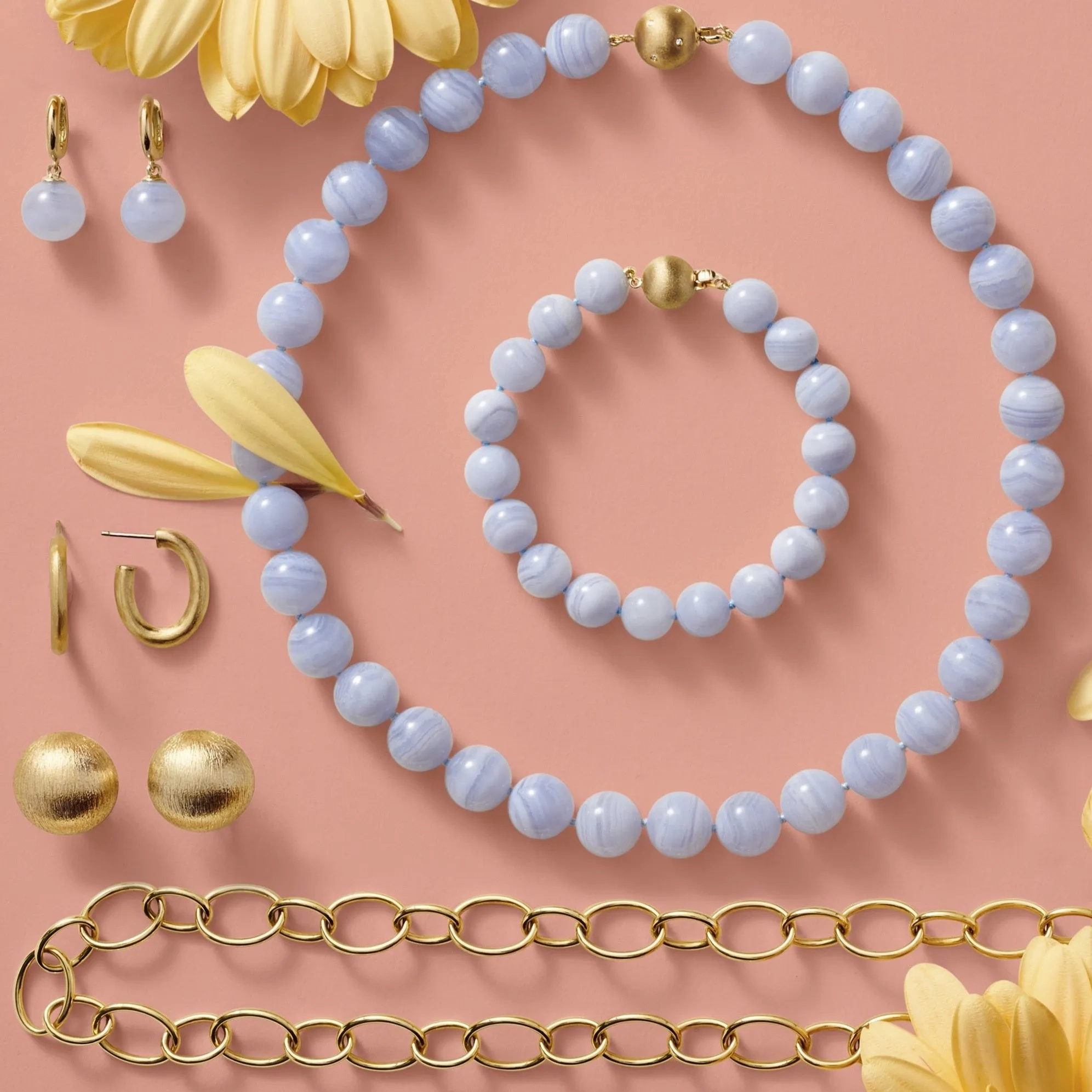 10mm Blue Lace Agate &amp; Gold Bracelet
