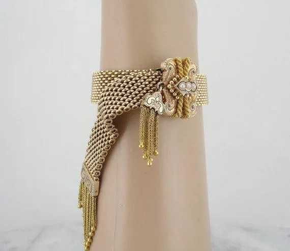 1870's Mesh Bracelet in Gold and Diamond