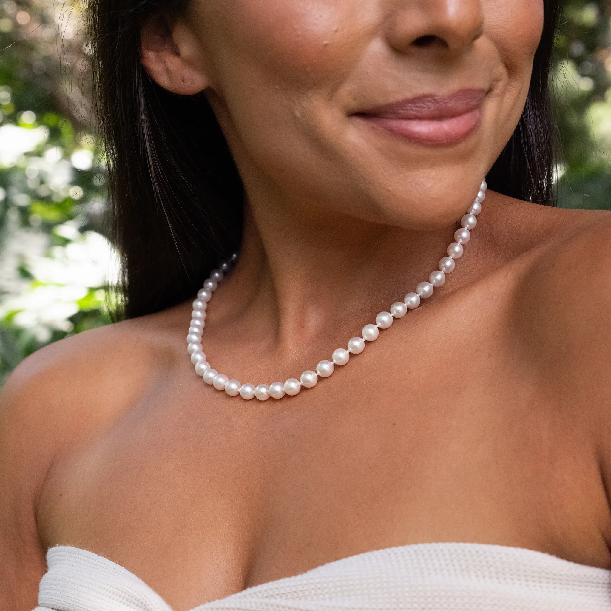 18-19&quot; Akoya Pearl Strand with Two Tone Gold Clasp - 7-8mm