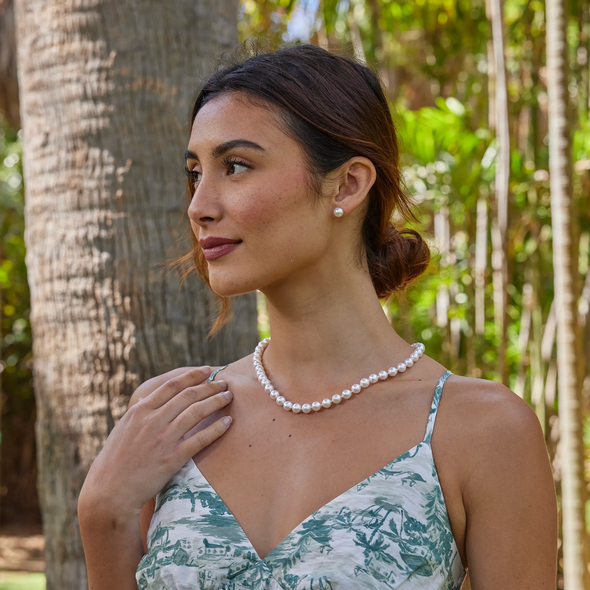 18-19&quot; Akoya White Pearl Strand with Gold Clasp - 8-8.5mm