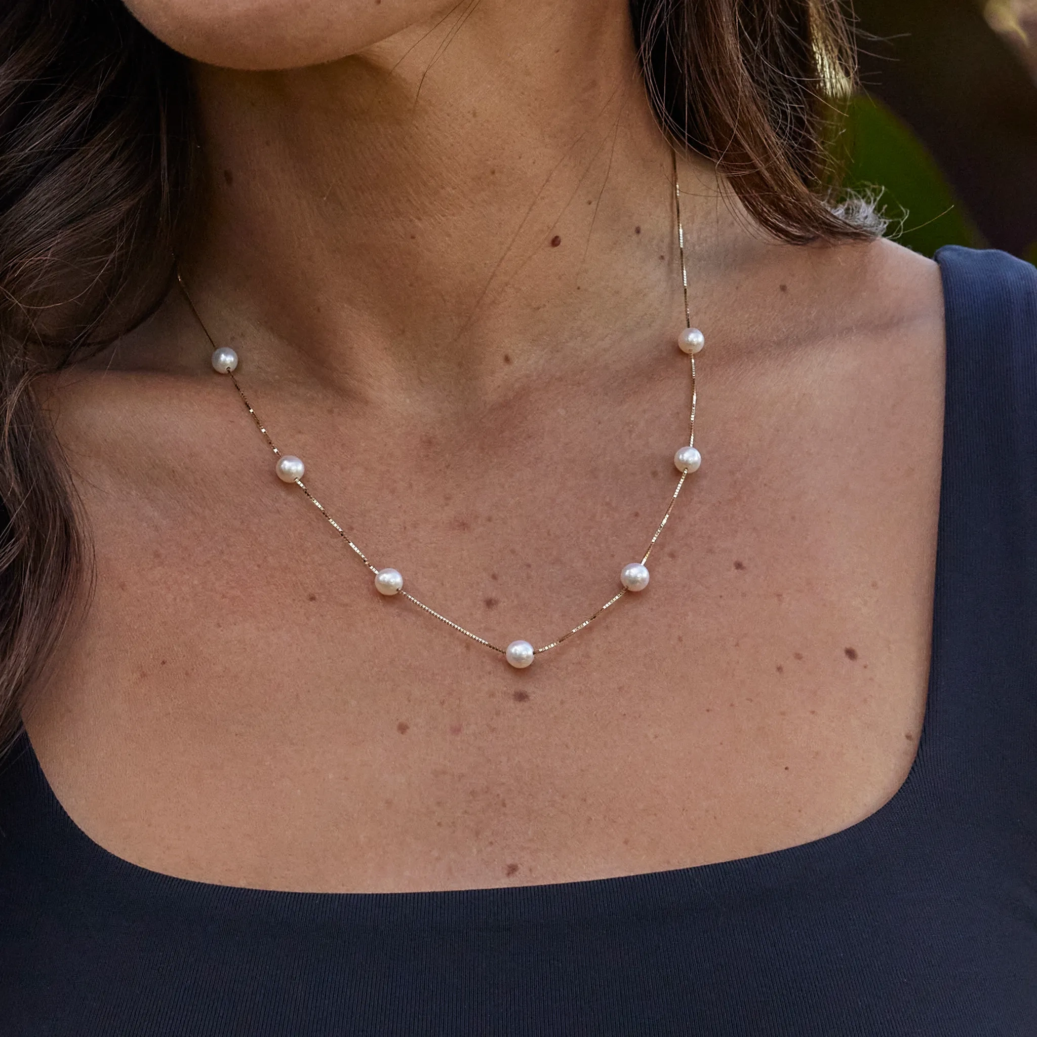 18&quot; Freshwater White Pearl Necklace in Gold - 5-6mm