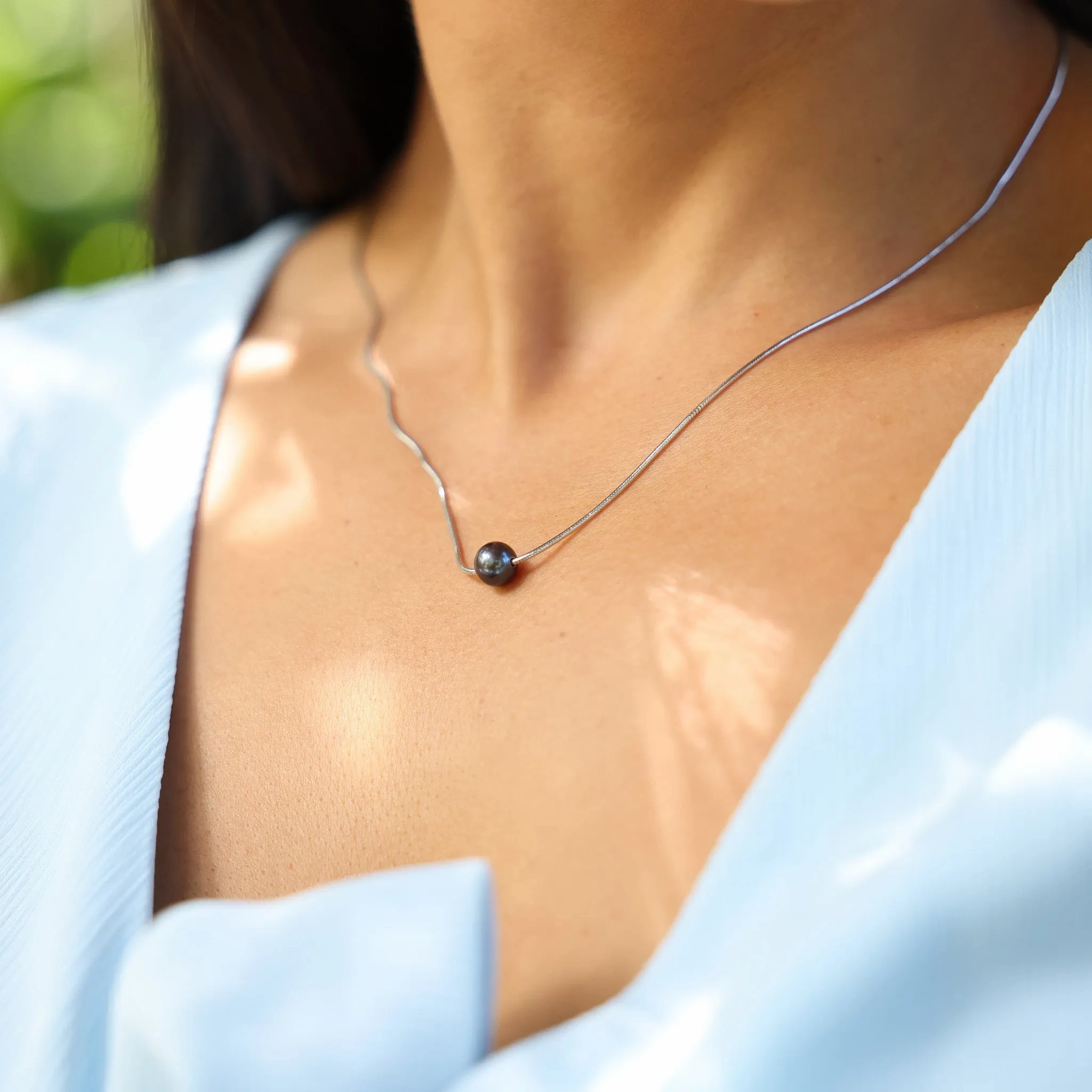 18&quot; Tahitian Black Pearl Necklace in Sterling Silver