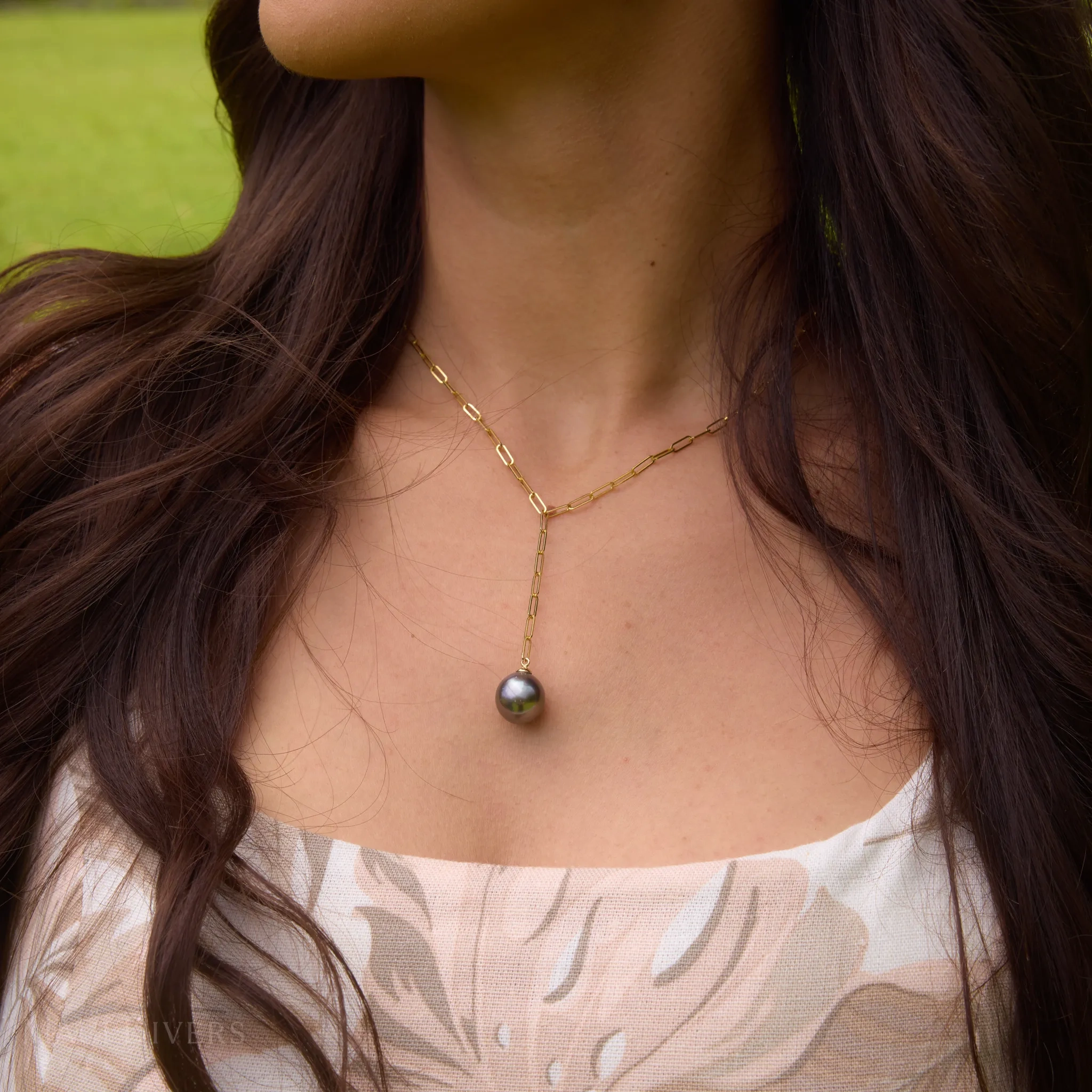 18&quot; Tahitian Black Pearl Y Necklace in Gold - 12-14mm