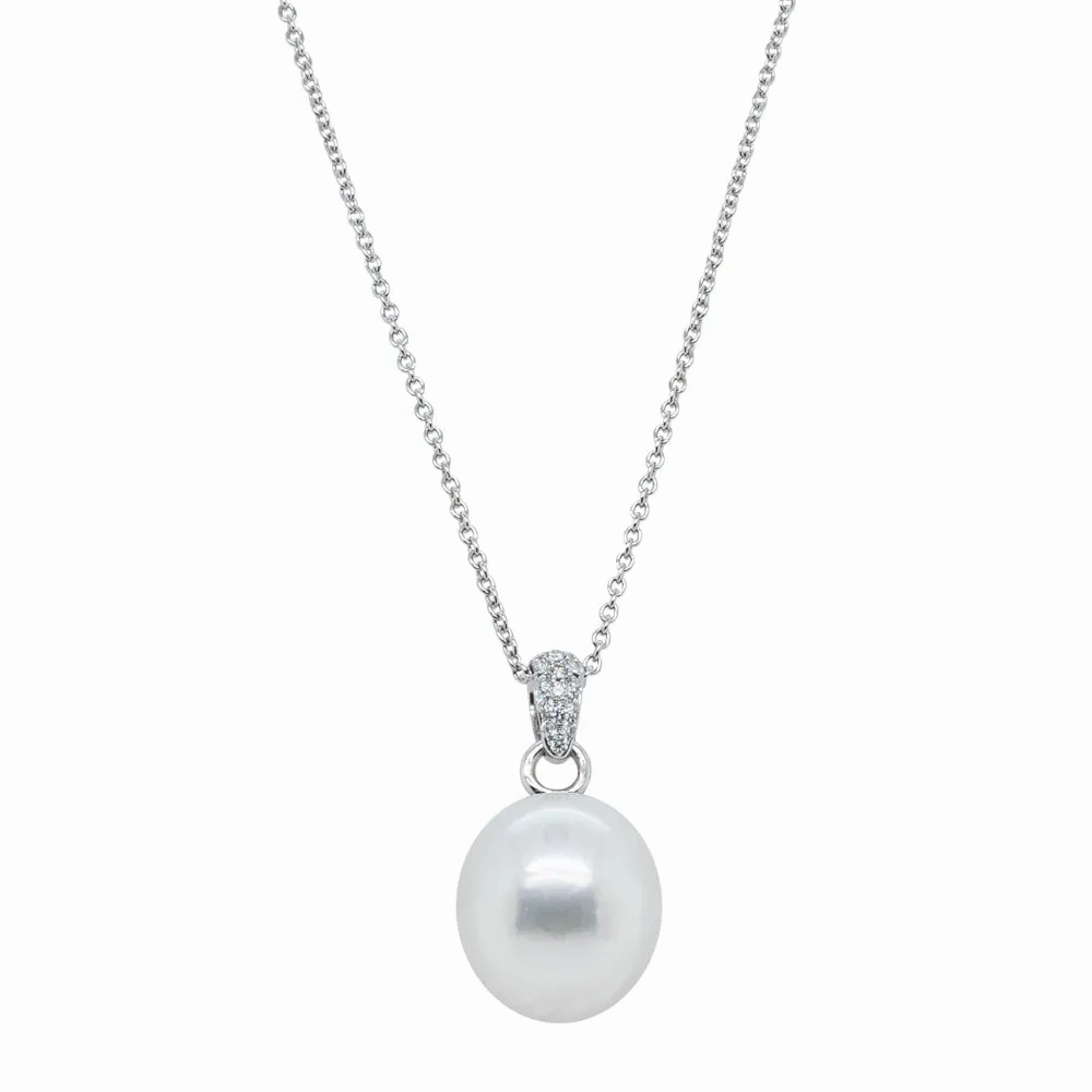 18ct White Gold South Sea Pearl &amp; Diamond Pendant