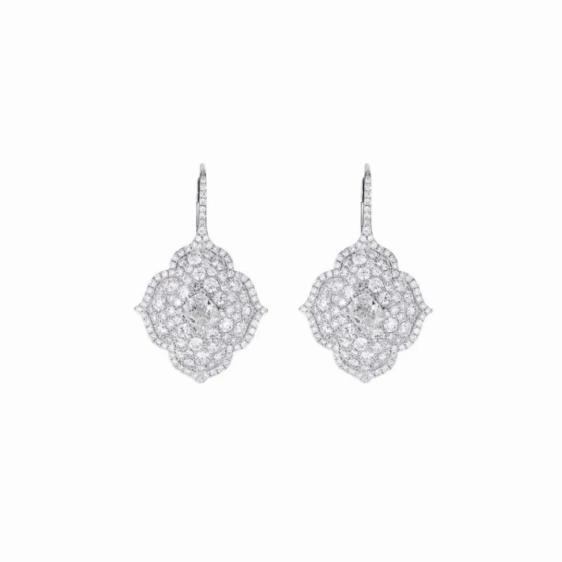 18k White Gold Diamond Flower Earrings