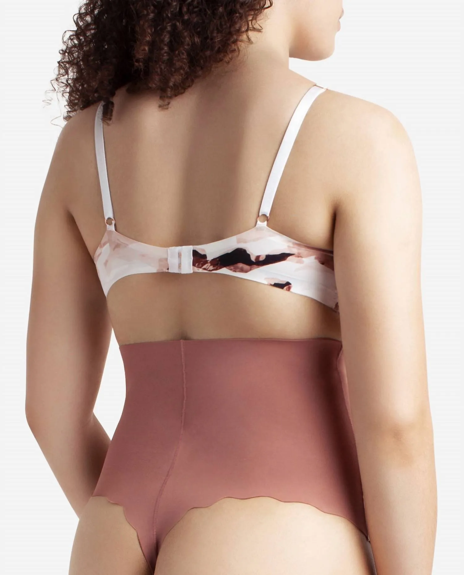 2er-Pack Laser-Thong-Formunterwäsche mit Rüschenrand in Schwarz und Mink Berry