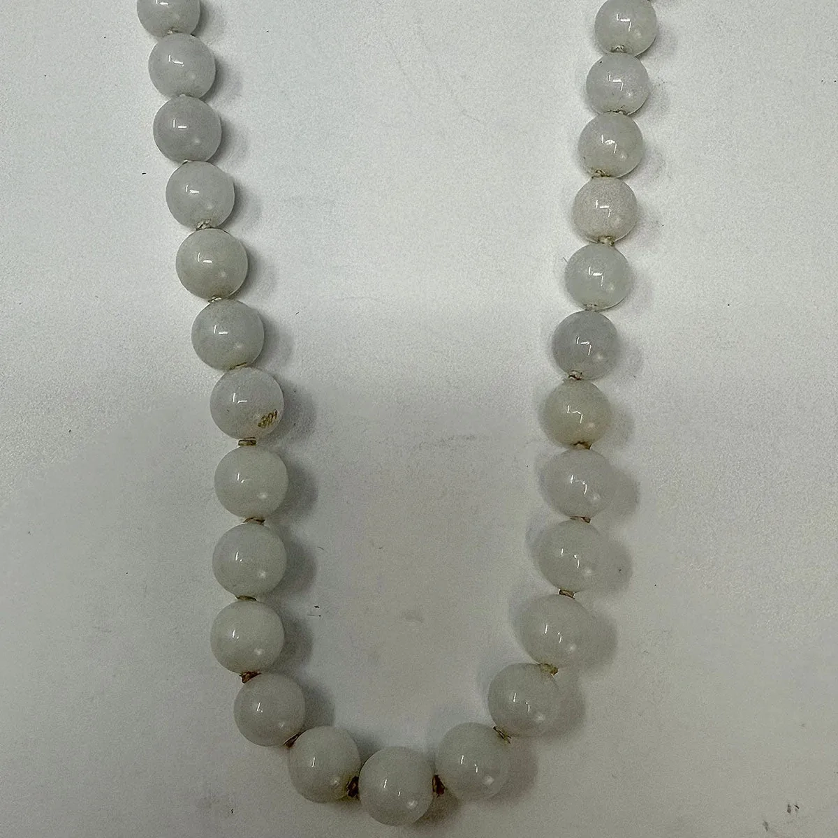30&quot; Jade Bead Necklace