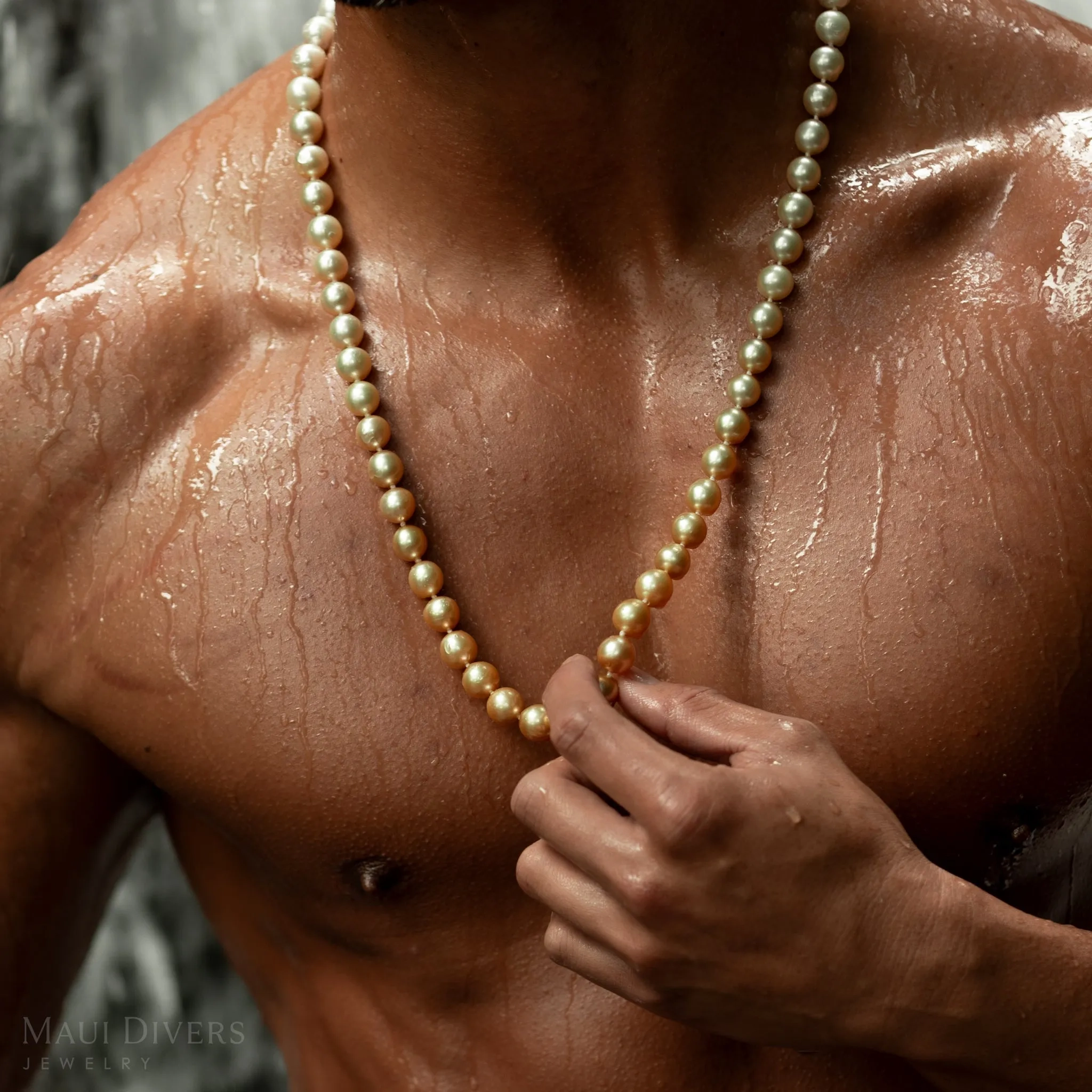 32&quot; South Sea White and South Sea Gold Pearl Strand - 11-12mm