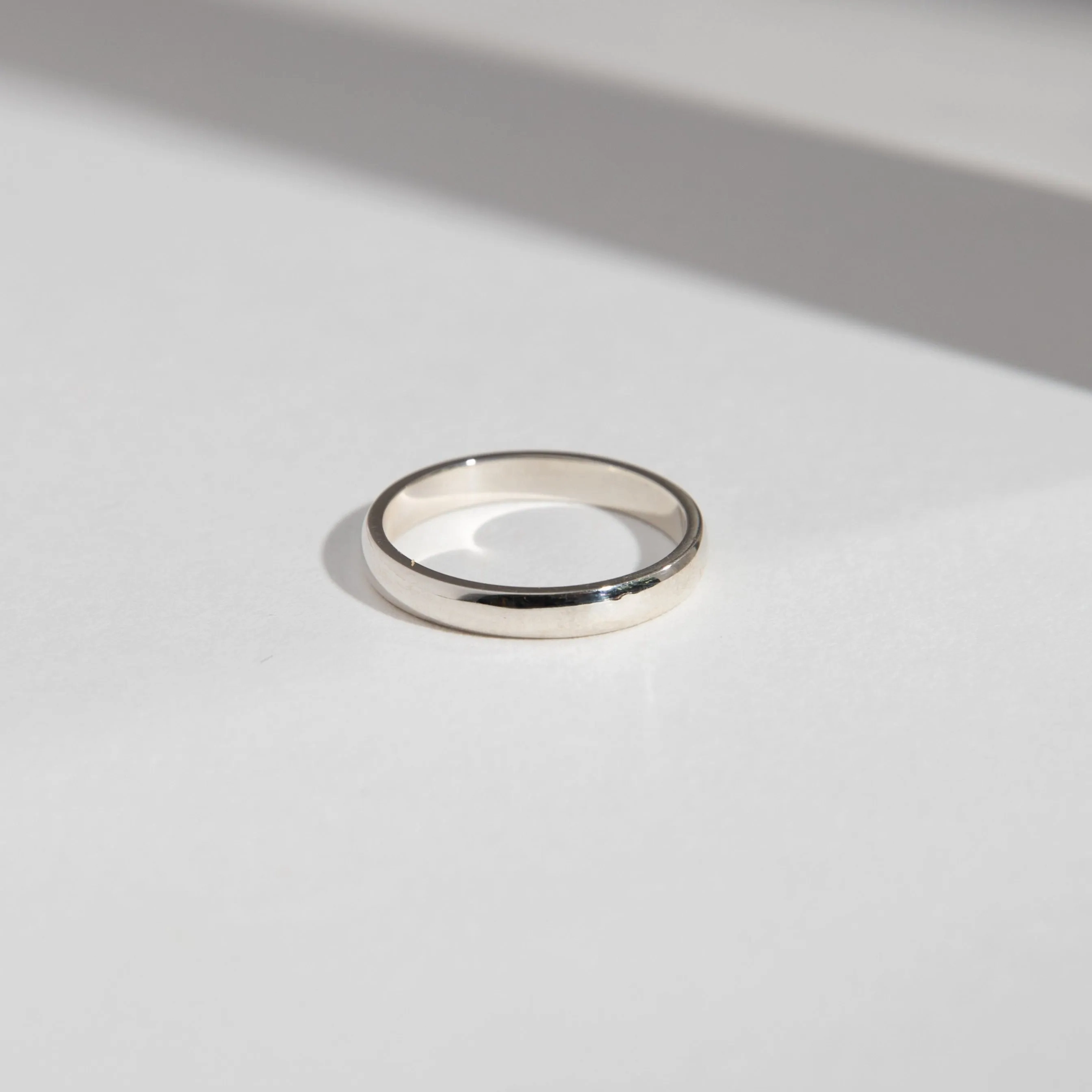 3mm Domed Band in Gold