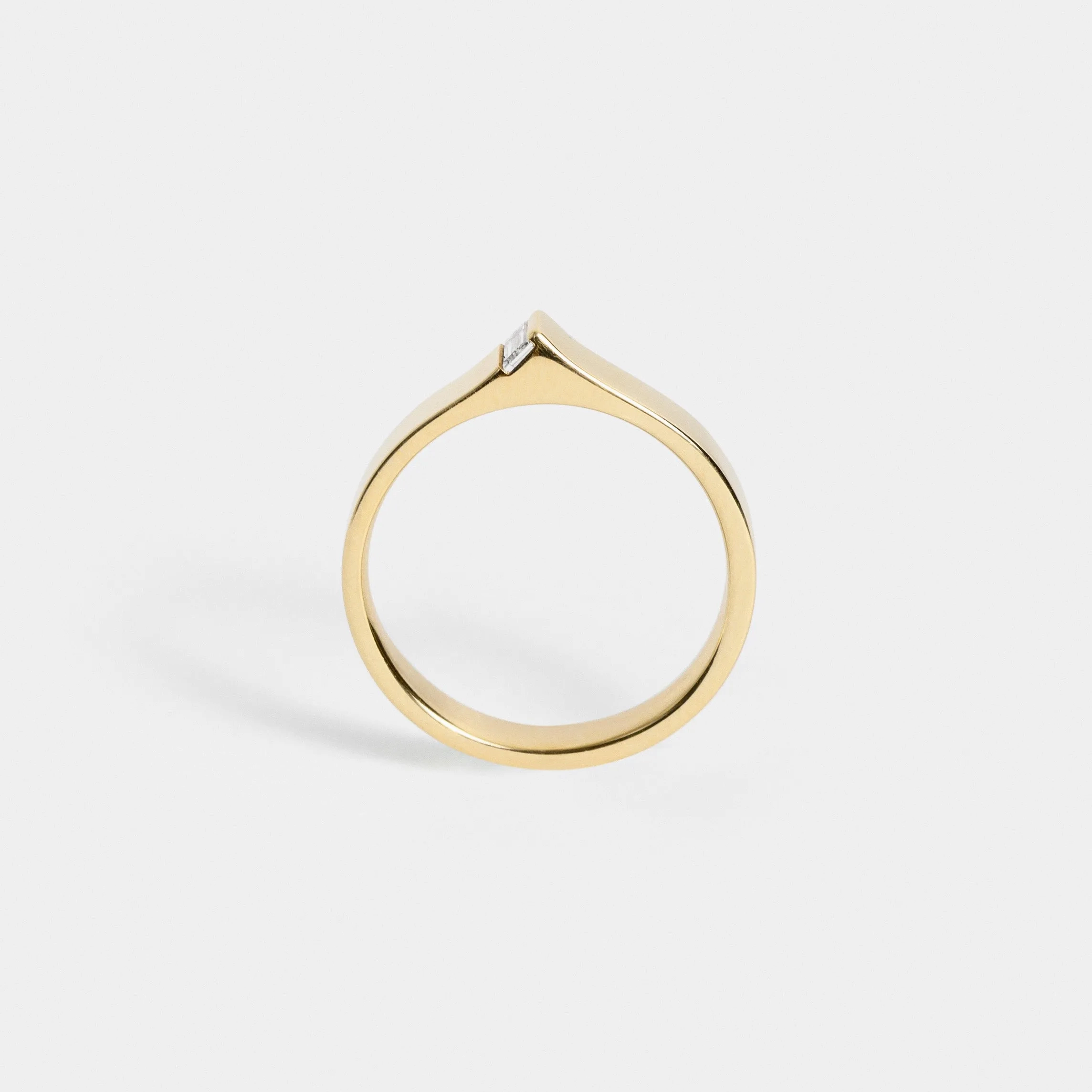 4mm Braga Ring with Diamond