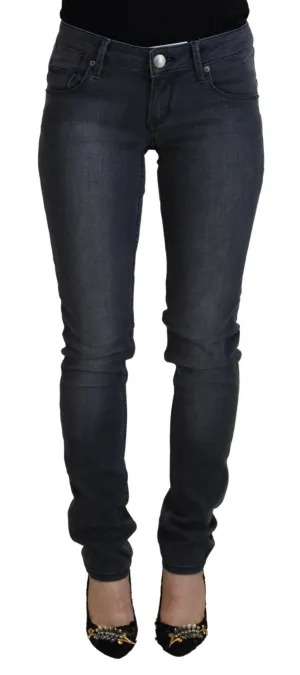 Acht Baumwoll-Skinny-Low-Waist-Damen-Jeans in Casual Blau
