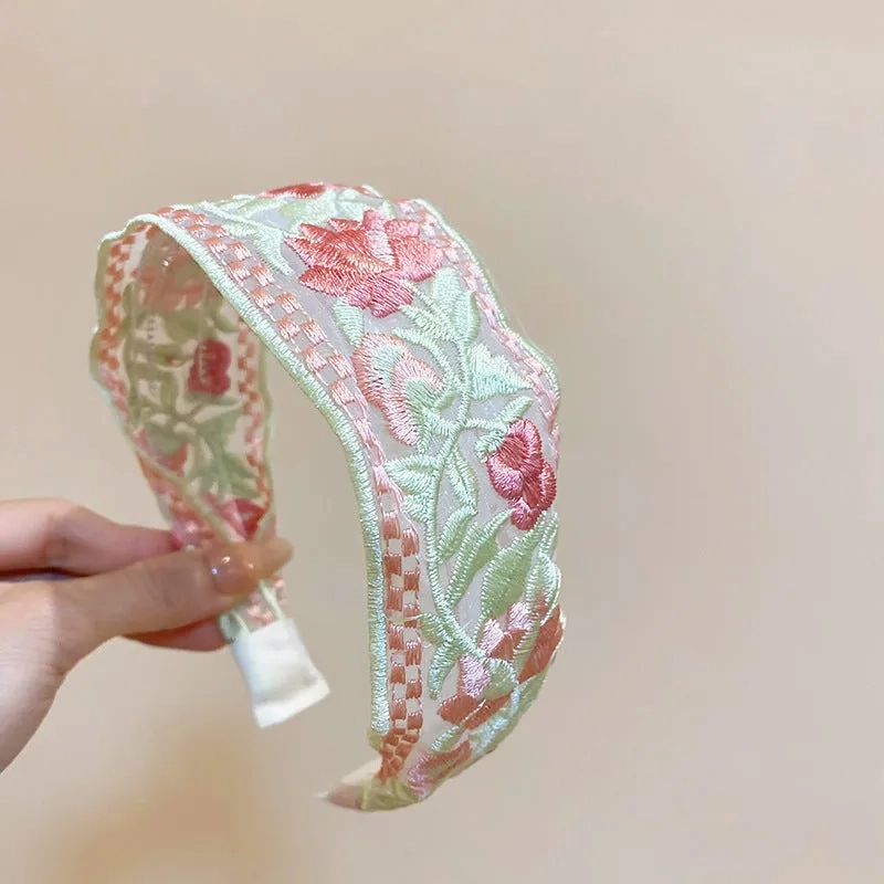 Acrylic Flower Embroidered Headband
