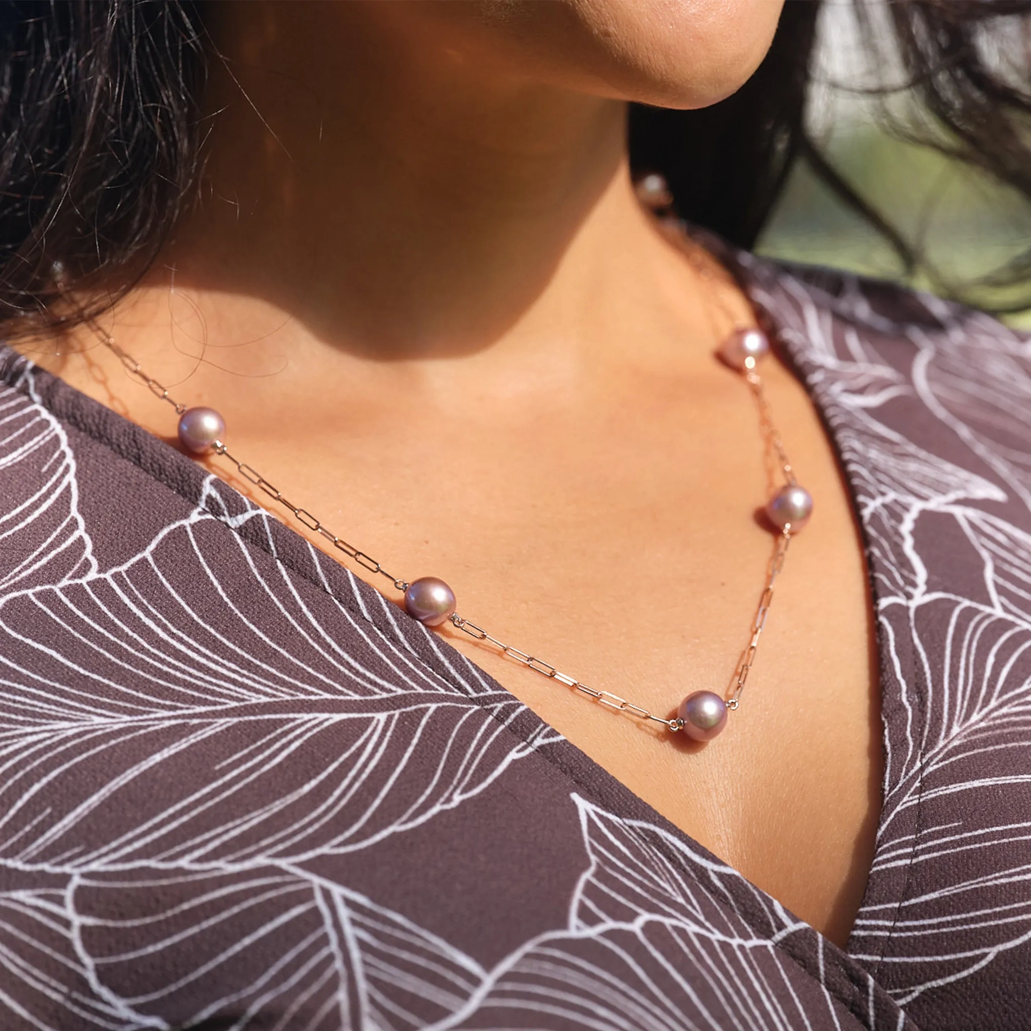 Adjustable 24&quot; Ultraviolet Freshwater Pearl Paperclip Chain Necklace in Rose Gold