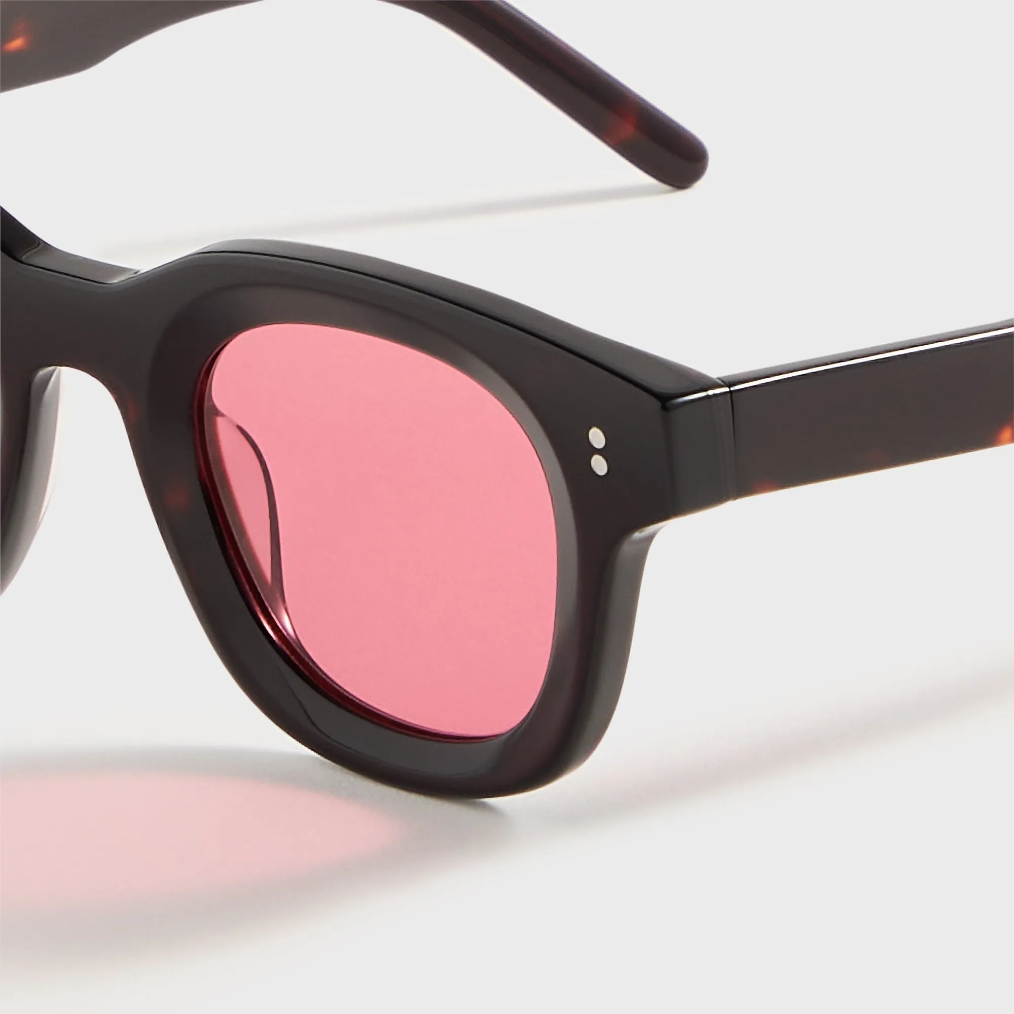 AKILA Apollo goodr Sonnenbrille - Schildpatt / Rosa AKILA goodr Sonnenbrille