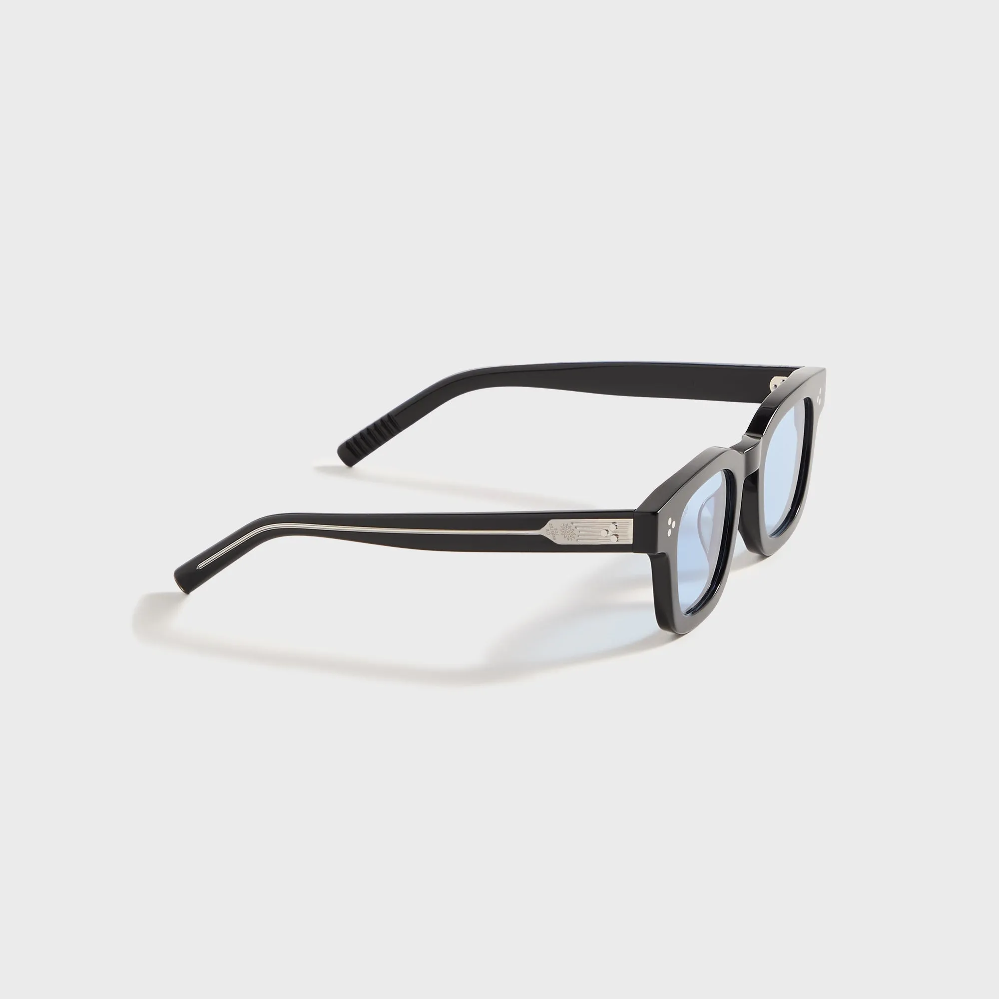 AKILA Ascent goodr Sonnenbrille - Schwarz / Himmelblau AKILA goodr Sonnenbrille