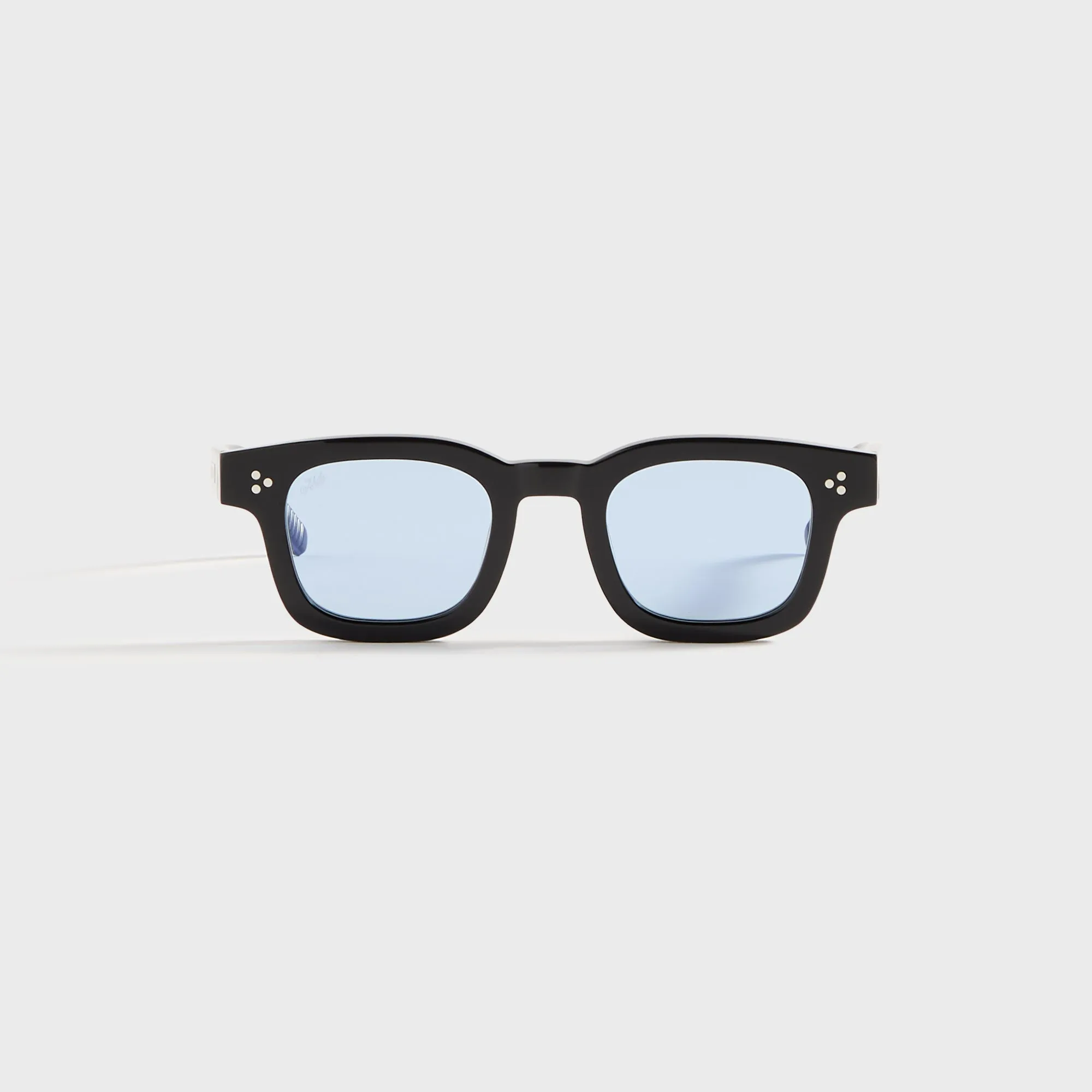 AKILA Ascent goodr Sonnenbrille - Schwarz / Himmelblau AKILA goodr Sonnenbrille