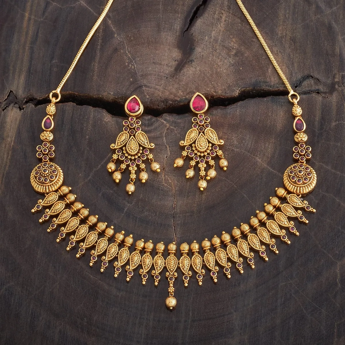 Antique Necklace 181633