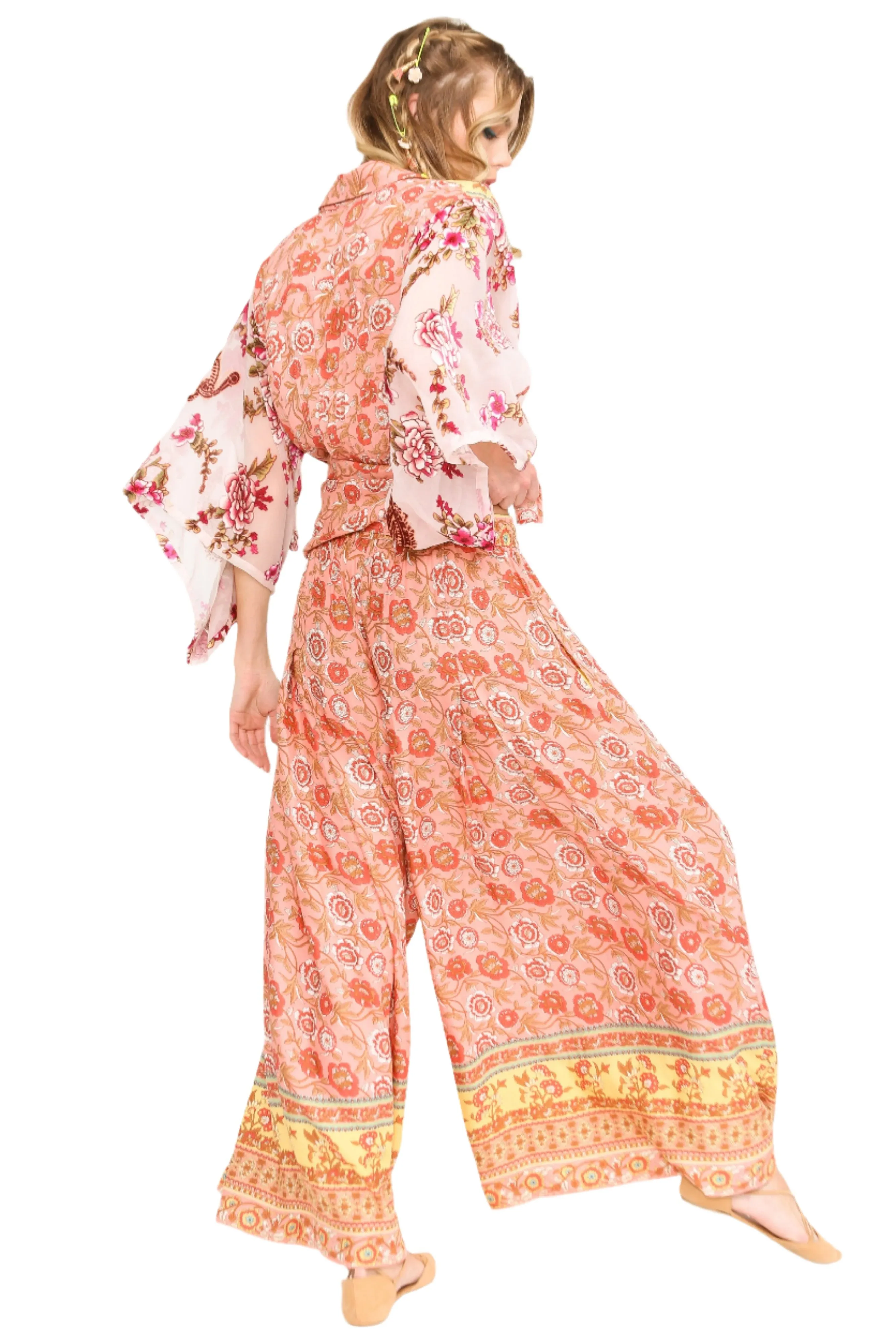 Aratta Stille Reise Rosen Palazzo Hosen
