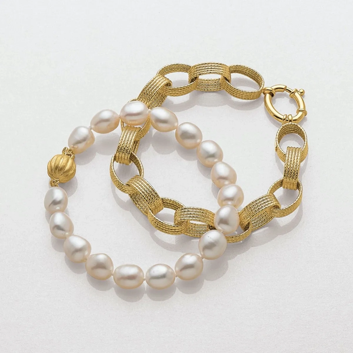Baroque White Pearl &amp; Gold Bracelet