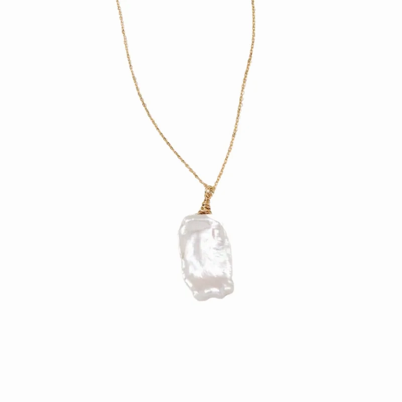 Biwa Pearl Necklace
