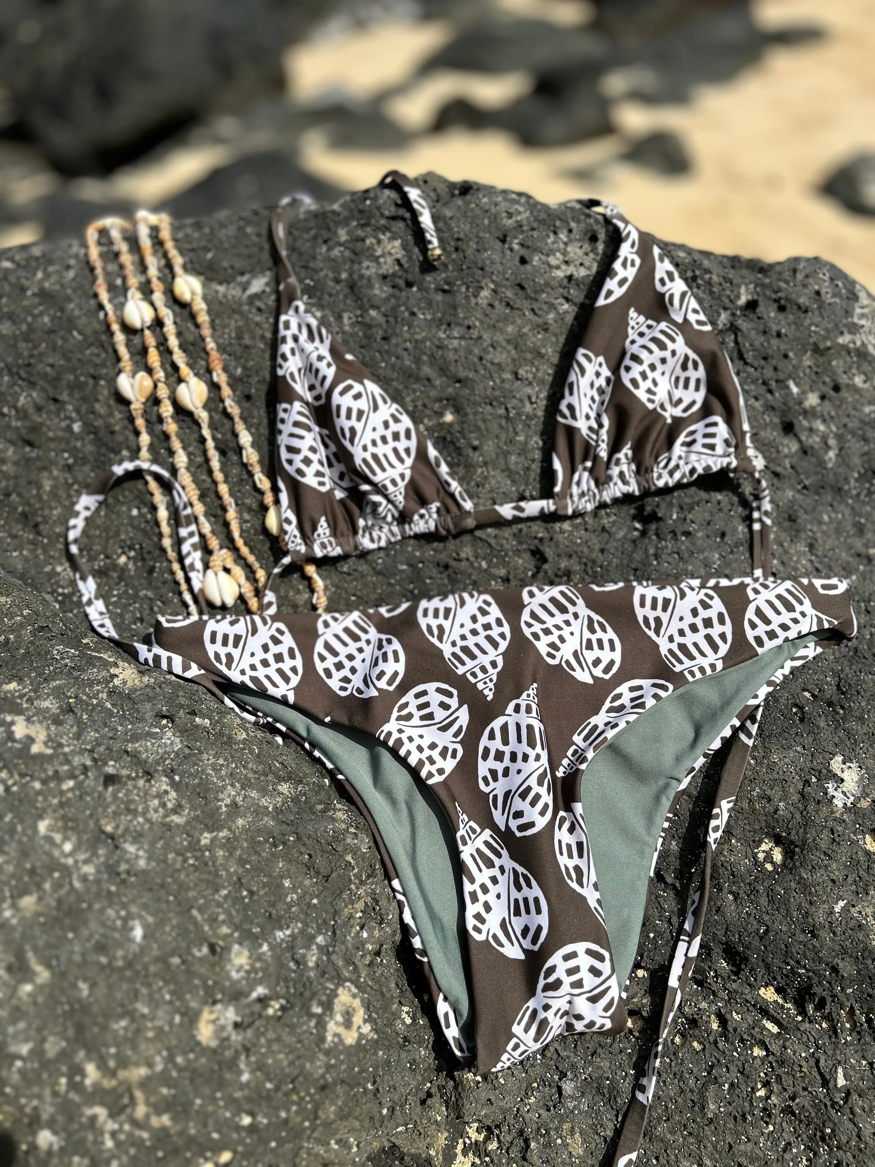 Camelia Hipster-Bikiniunterteil - Muscheln