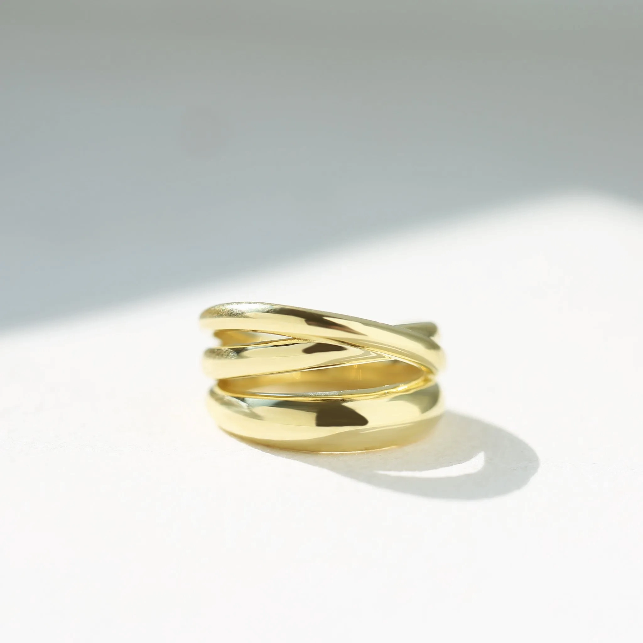Demi Crossover Helix Ring