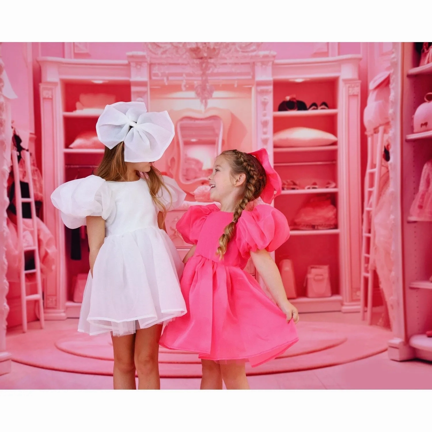 Dolly by Le Petit Tom White Dolly World Big Organza Hair Bow