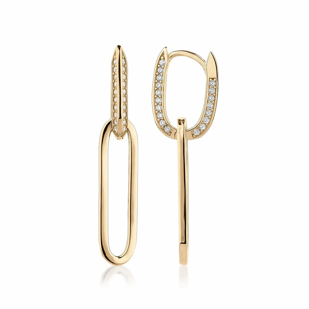 Drop earrings in 10 carat yellow gold