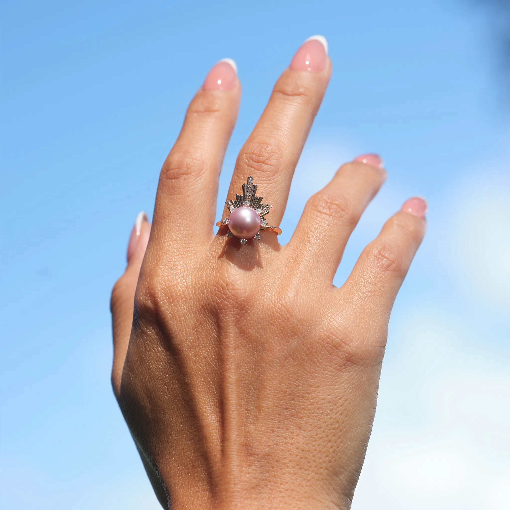 E Ho???la Lavender Freshwater Pearl Ring in Rose Gold with Diamonds - 21mm