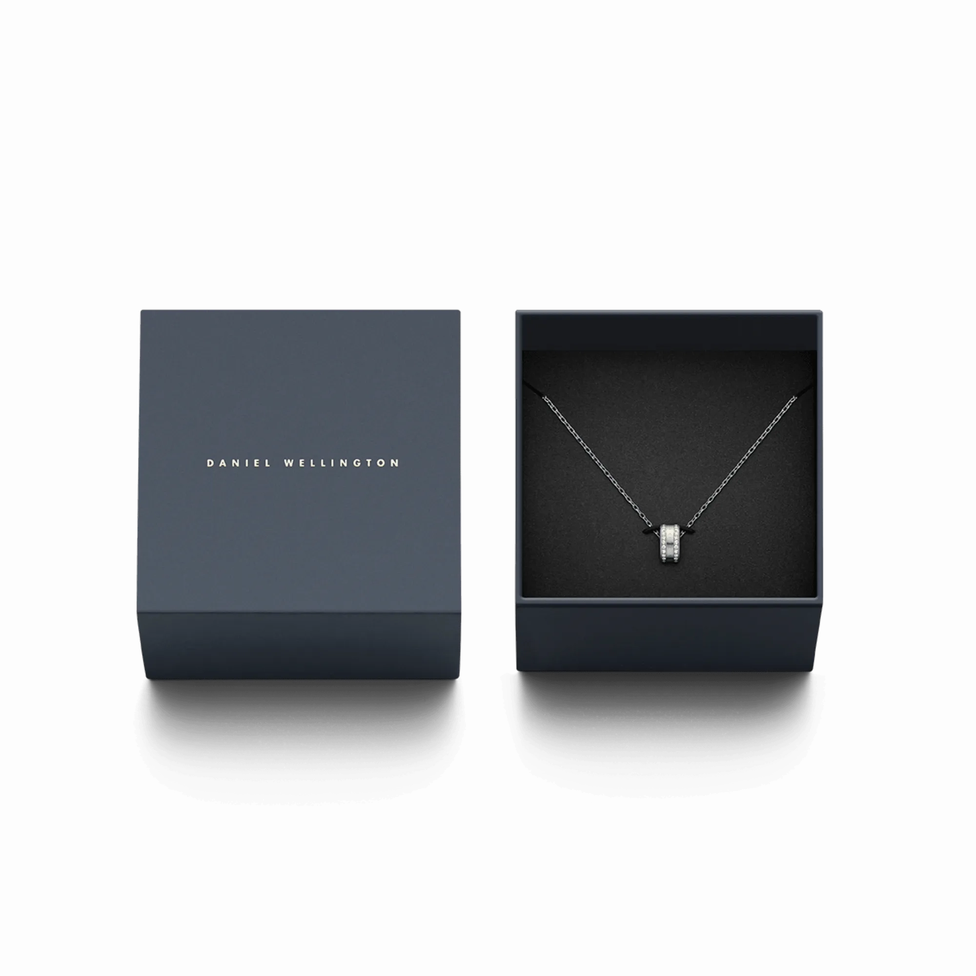 Elan Lumine Necklace Silver