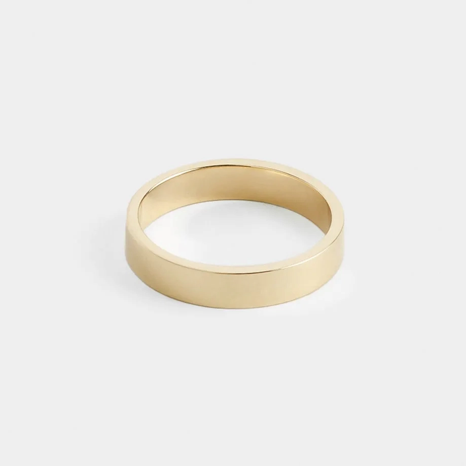 Eldo Ring in Gold