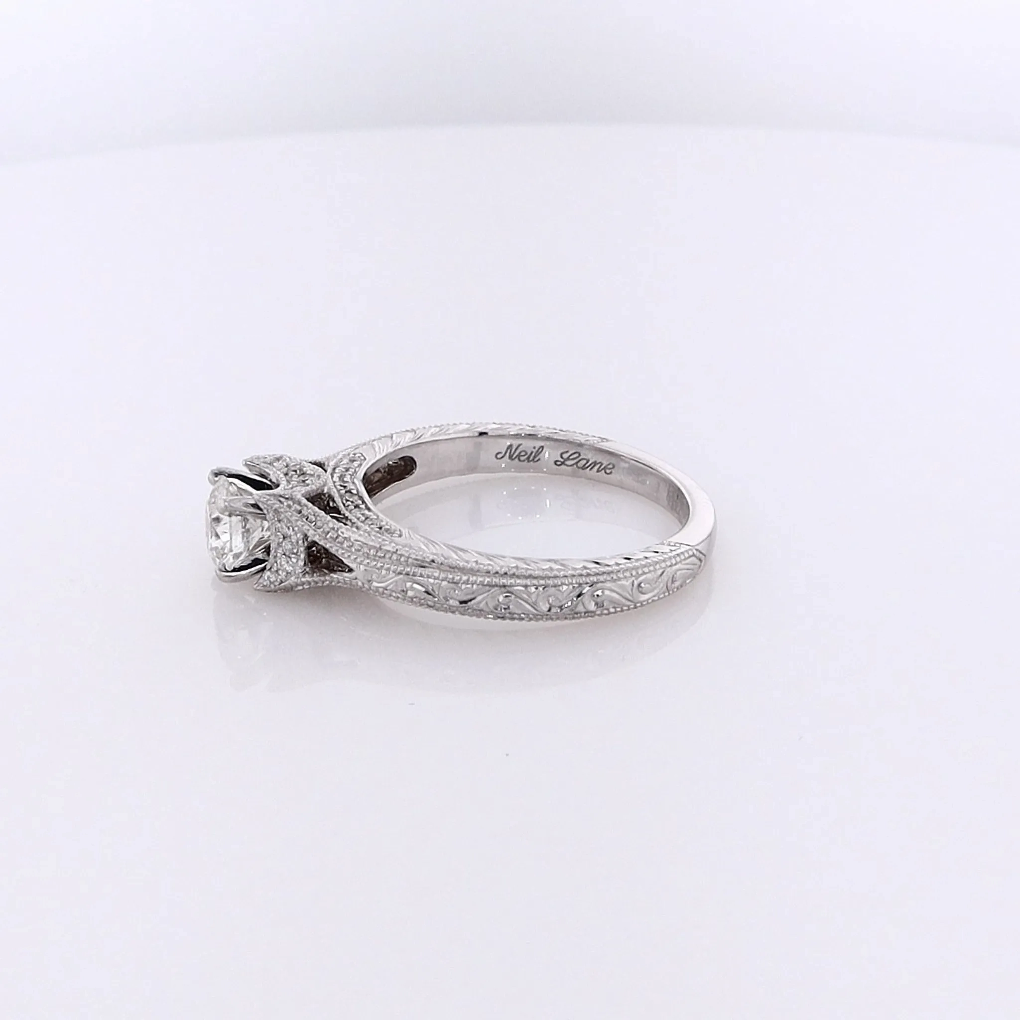 Estate 18 Karat White Gold Diamond Ring