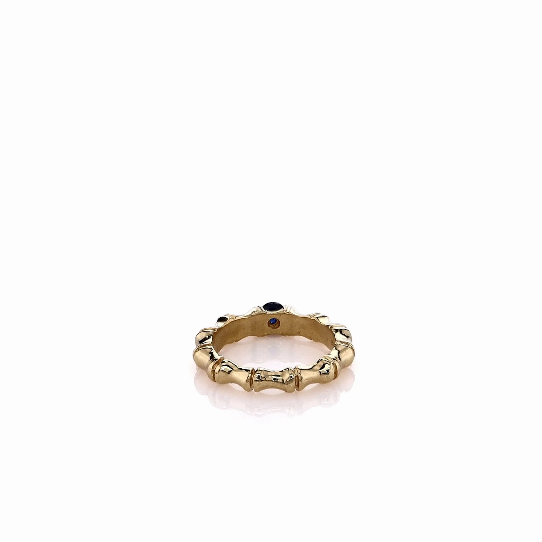 Estate 18ky Band Bamboo Motif W/4mm Round Sapphire .36ct