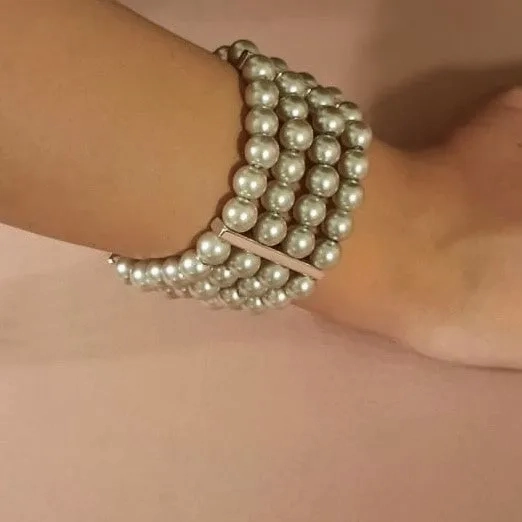 Estele - Grey Pearl Four Line Bracelet