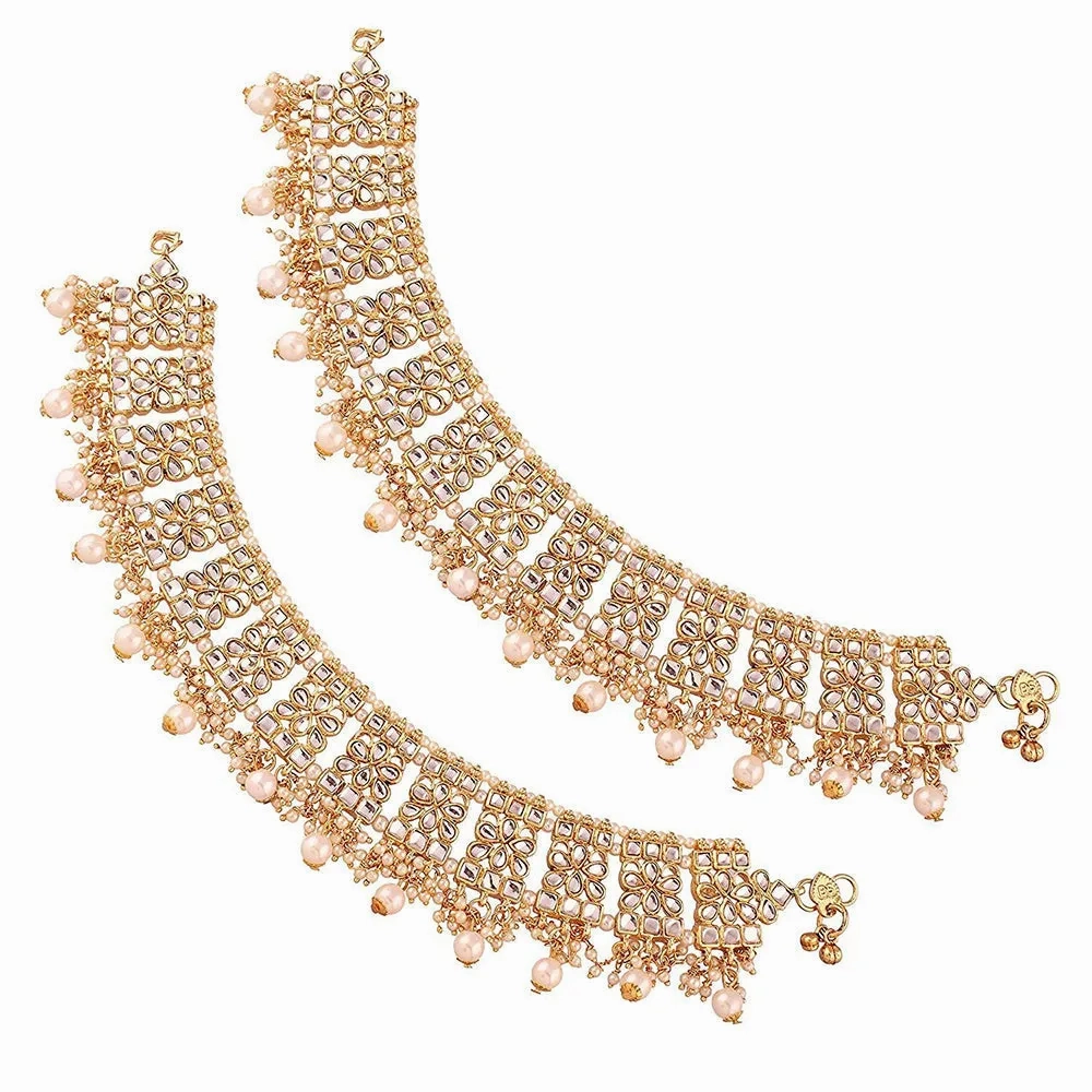 Etnico Gold Plated Kundan &amp; pearl Studded Adjustable Bridal Anklets/Payal For Women/Girls (A022W)