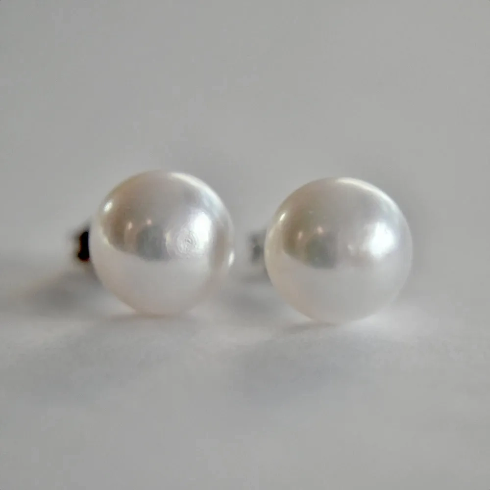 Freshwater Button Pearls