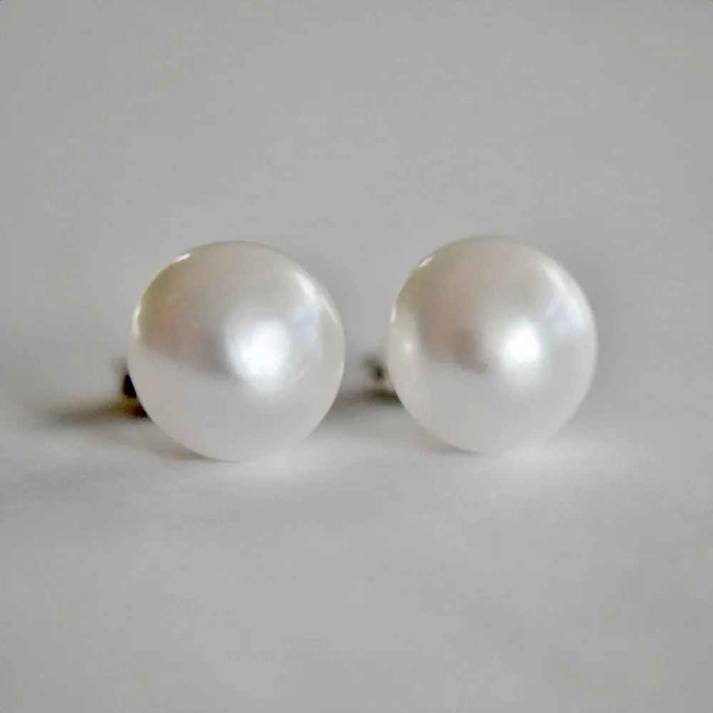 Freshwater Button Pearls