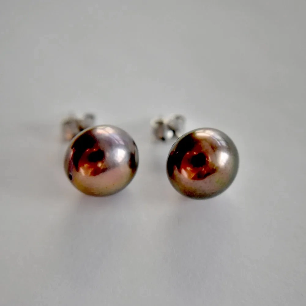 Freshwater Button Pearls