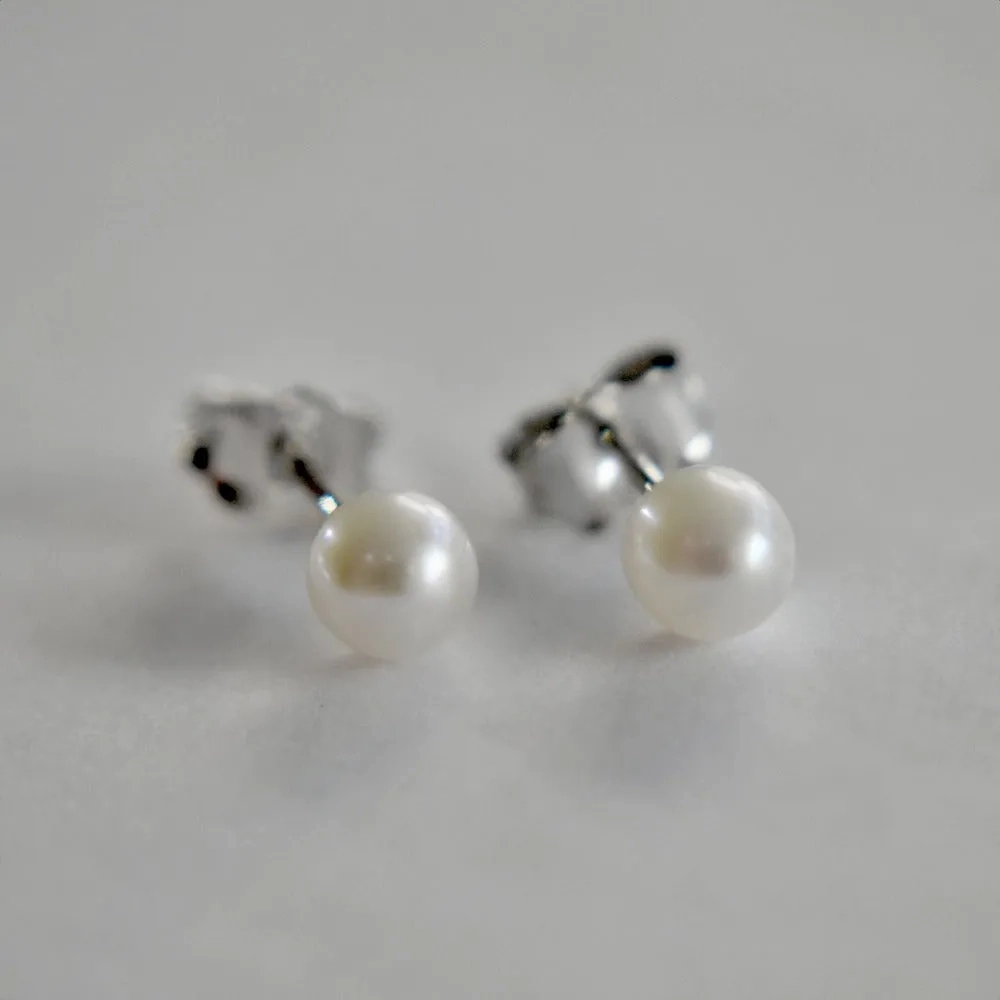 Freshwater Button Pearls