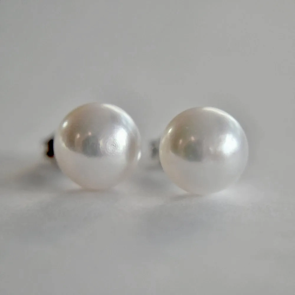 Freshwater Button Pearls