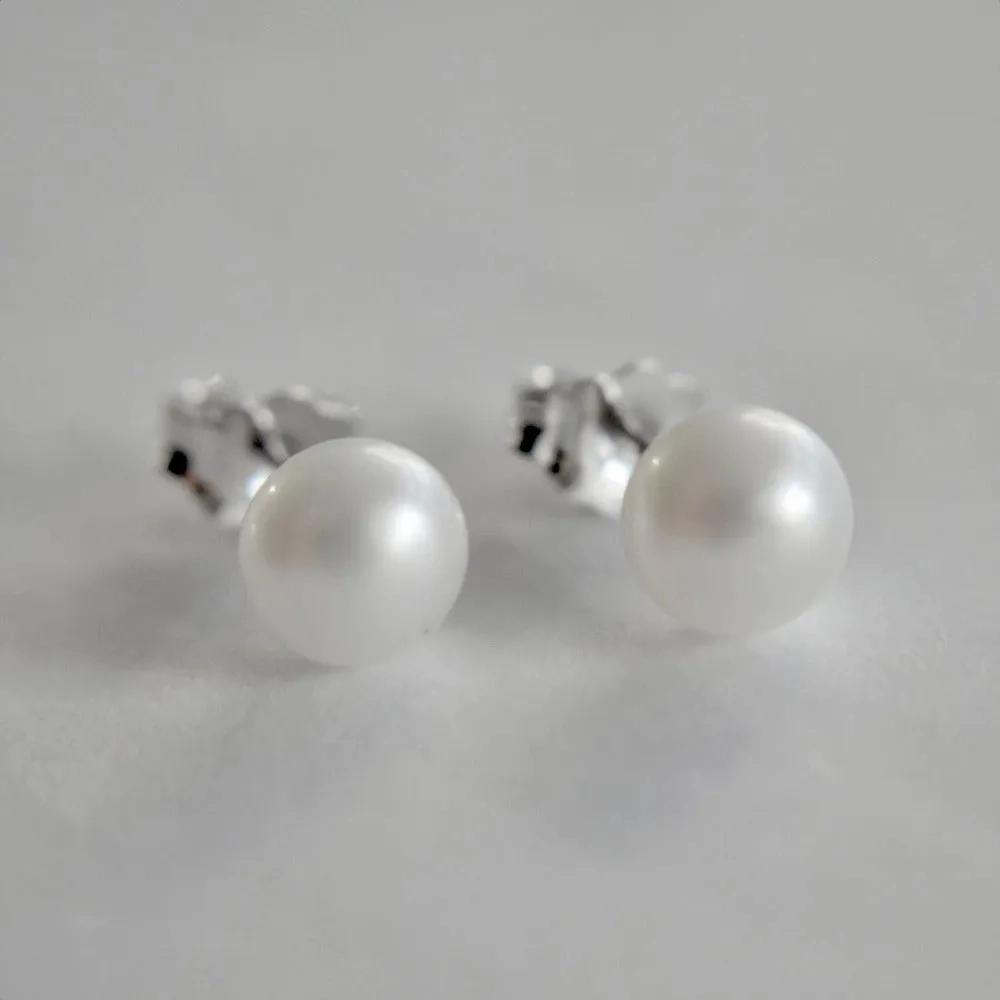 Freshwater Button Pearls