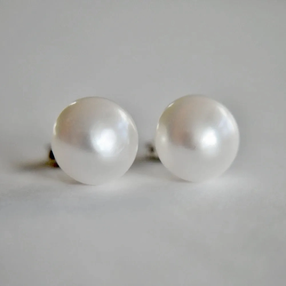 Freshwater Button Pearls