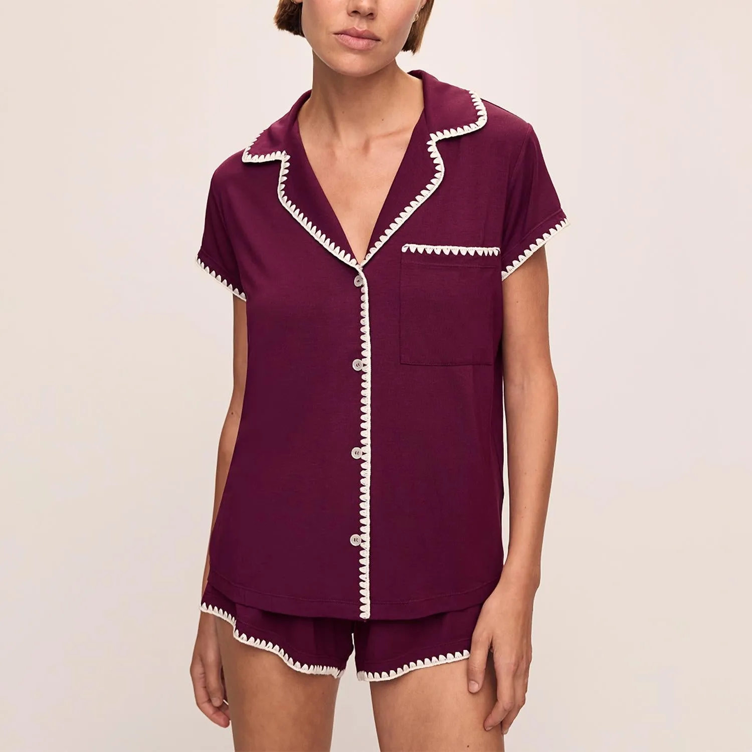 Frida Modal Shortie Kurzarm-Pyjama-Set in Pflaume / Elfenbein