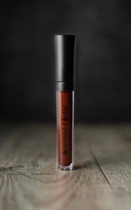GunPowder ??N Gloss Liquid Matte Lip