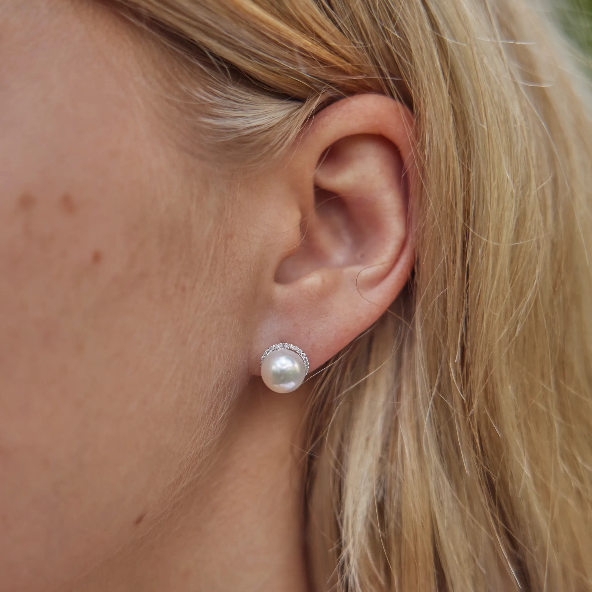 Halo Akoya White Pearl Earrings in White Gold with Diamonds - 8-8.5mm