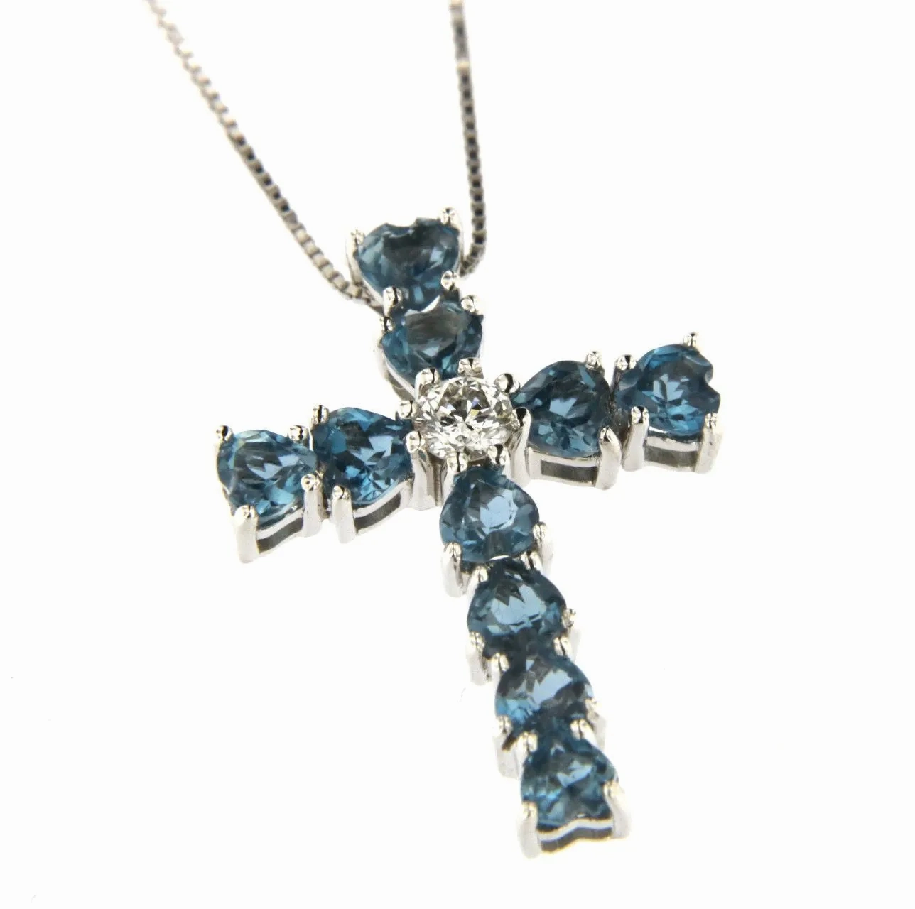 Heart 18K White Gold Necklace w. Diamond &amp; Topaz