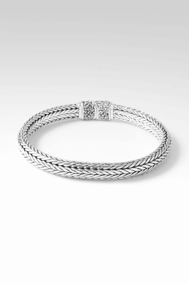 Heartfelt Joy Bracelet? in Frangipani