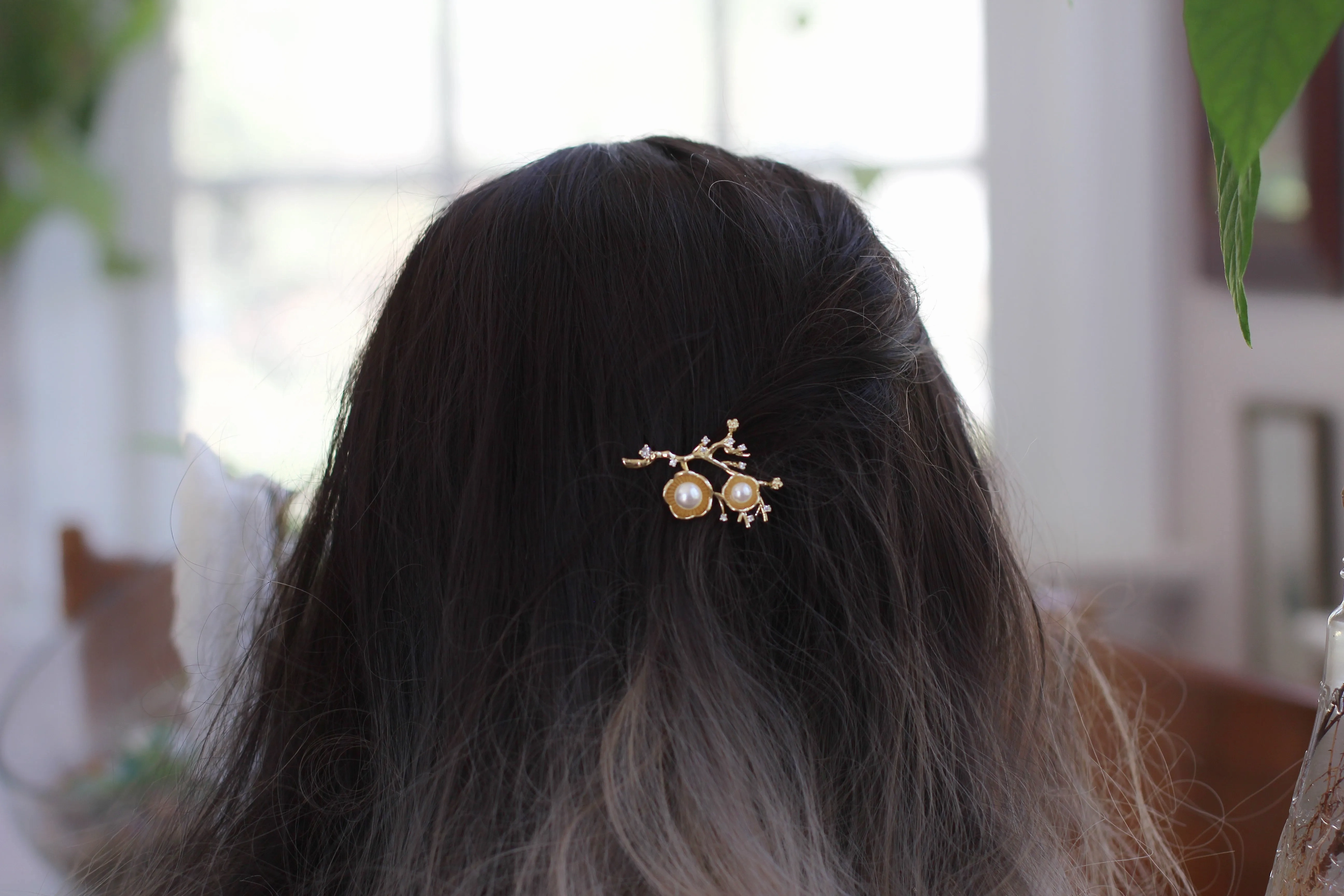 Hibiscus Flowers Pearls &amp; Crystals Barrette