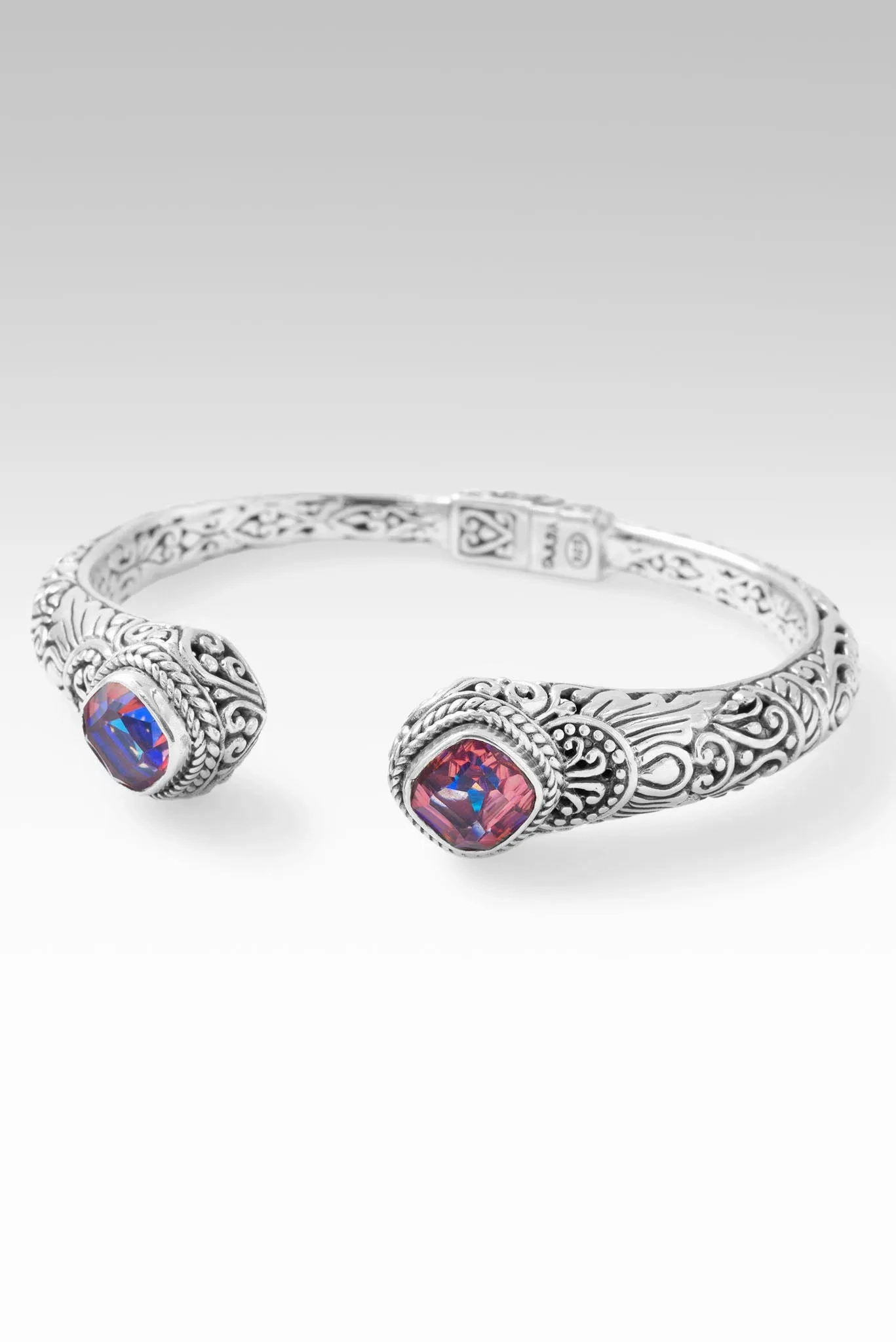 Hope Alive Tip-to-Tip Bracelet? in Summer Peach? Mystic Quartz